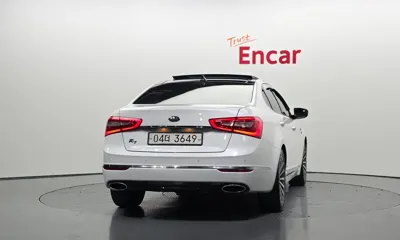 Kia K7 2016, 96413 км, за 4529.34 USD