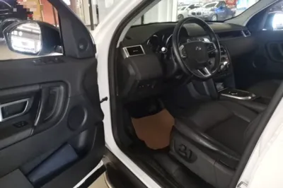 Land Rover Discovery Sport 2019, 69000 км, за 13394 USD - фото 24