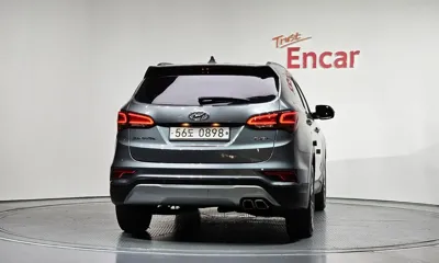 Hyundai Santafe 2016, 147408 км, за 7622.15 USD