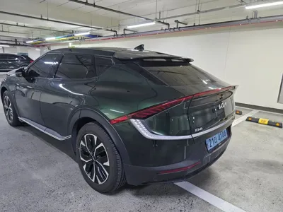 Kia EV6 2022, 104000 км, за 17723.51 USD
