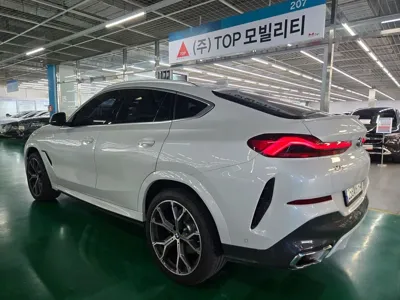 BMW X6 2023, 29027 км, за 55394.01 USD