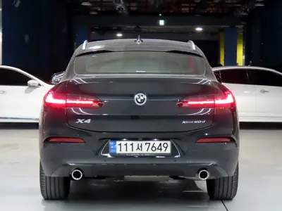 BMW X4 2021, 98000 км, за 23987.51 USD