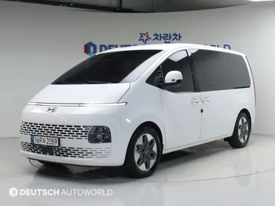 Hyundai Staria · 2022 год