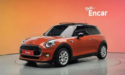 MINI Cooper · 2019 год