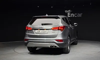 Hyundai Santafe 2016, 92300 км, за 9712.59 USD