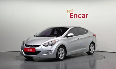 Hyundai Avante · 2012 год