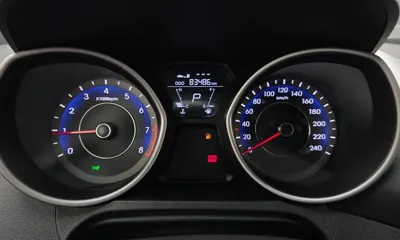 Hyundai Avante 2012, 83486 км, за 2730.29 USD - фото 8