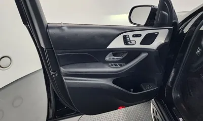 Mercedes-Benz GLE-Class 2020, 56497 км, за 34853.44 USD - фото 24