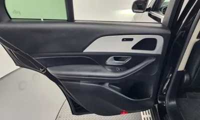 Mercedes-Benz GLE-Class 2020, 56497 км, за 34853.44 USD - фото 25
