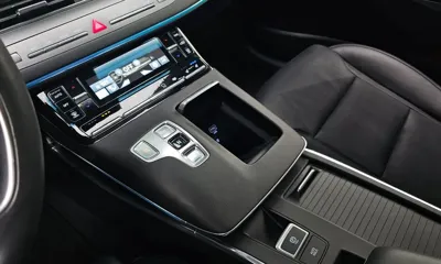 Hyundai Grandeur 2020, 124874 км, за 13355.06 USD - фото 9