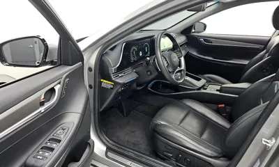 Hyundai Grandeur 2020, 124874 км, за 13355.06 USD - фото 10