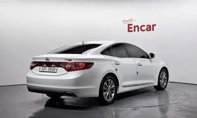 Hyundai Grandeur 2016, 197584 км, за 3627.35 USD