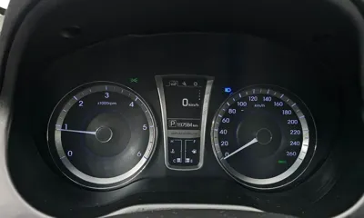 Hyundai Grandeur 2016, 197584 км, за 3627.35 USD - фото 8