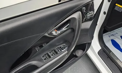 Hyundai Grandeur 2016, 197584 км, за 3627.35 USD - фото 13
