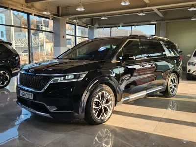 Kia Canival · 2021 год
