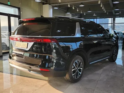 Kia Canival 2021, 51678 км, за 17096.79 USD