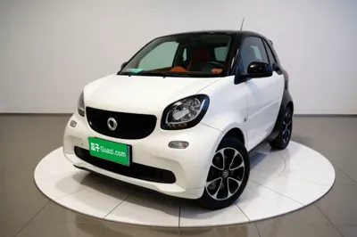 Smart Fortwo · 2015 год