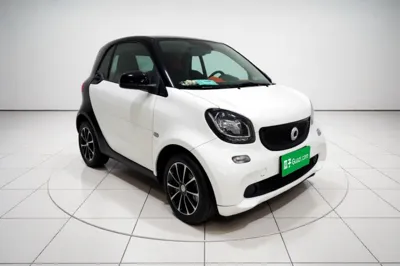 Smart Fortwo 2015, 82000 км, за 7649 USD