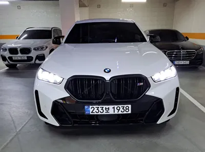 BMW X6 2024, 9938 км, за 0 USD