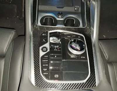 BMW X6 2024, 9938 км, за 0 USD - фото 9