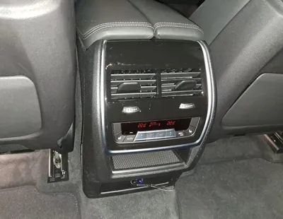 BMW X6 2024, 9938 км, за 0 USD - фото 12