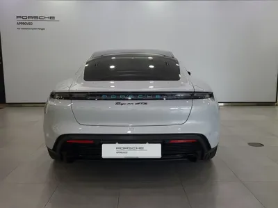 Porsche Taycan 2024, 28352 км, за 85991.86 USD