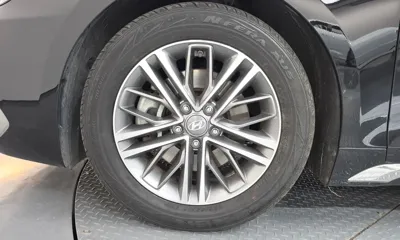 Hyundai Grandeur 2018, 119253 км, за 8205.33 USD