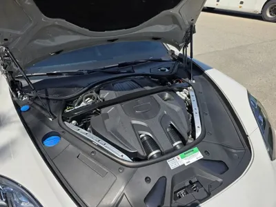 Porsche Panamera 2022, 24903 км, за 71985.77 USD