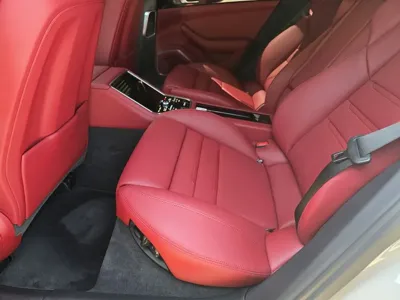 Porsche Panamera 2022, 24903 км, за 71985.77 USD - фото 12