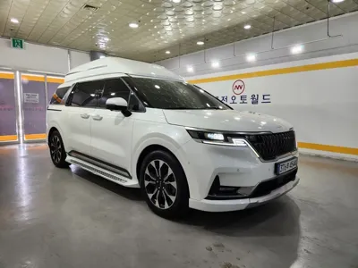 Kia Canival 2023, 60047 км, за 24637.58 USD