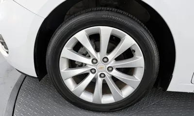 ChevroletGMDaewoo Cruze 2015, 122874 км, за 2384.1 USD