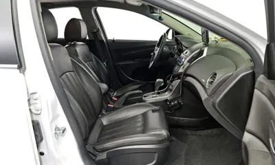 ChevroletGMDaewoo Cruze 2015, 122874 км, за 2384.1 USD - фото 10