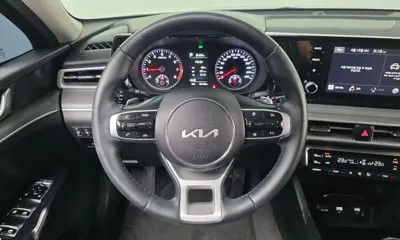 Kia K5 2023, 43179 км, за 14542.58 USD - фото 13