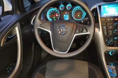 Buick GT 2014, 25400 км, за 3578 USD - фото 10