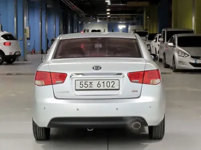 Kia Porte 2013, 170254 км, за 1560.16 USD