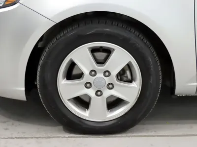Kia Porte 2013, 170254 км, за 1560.16 USD