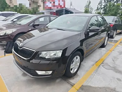Skoda Octavia 2015, 73300 км, за 2672.12 USD