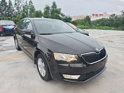 Skoda Octavia 2015, 73300 км, за 2672.12 USD