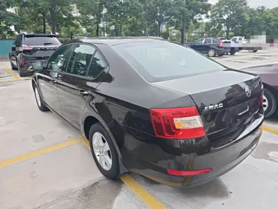 Skoda Octavia 2015, 73300 км, за 2672.12 USD