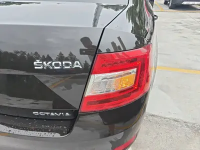 Skoda Octavia 2015, 73300 км, за 2672.12 USD - фото 8