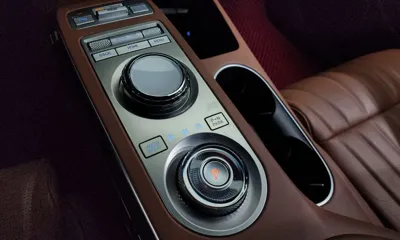 Genesis GV70 2023, 46489 км, за 27287.74 USD - фото 9