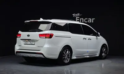 Kia Canival 2016, 185544 км, за 6144.7 USD
