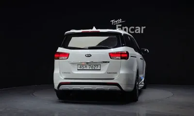 Kia Canival 2016, 185544 км, за 6144.7 USD