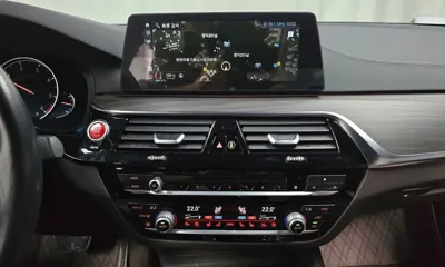 BMW 5-Series 2018, 117591 км, за 15764.58 USD - фото 14