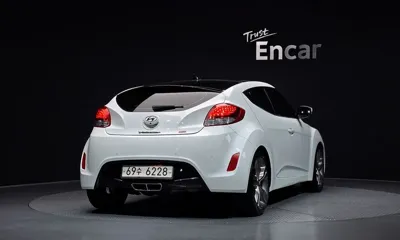 Hyundai Veloster 2012, 150056 км, за 2560.06 USD