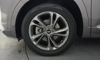 Hyundai Santafe 2019, 74237 км, за 15526.92 USD