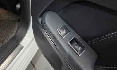 Mercedes-Benz E-Class 2015, 127332 км, за 6435.67 USD - фото 18