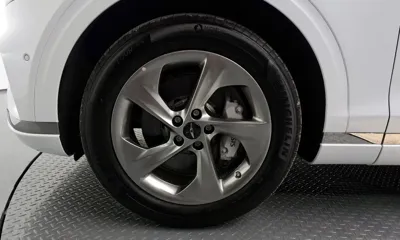 Genesis GV70 2025, 10898 км, за 34747.75 USD