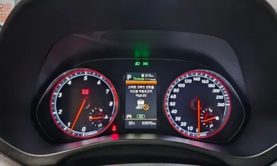 Hyundai Veloster 2019, 53070 км, за 8334.96 USD - фото 8