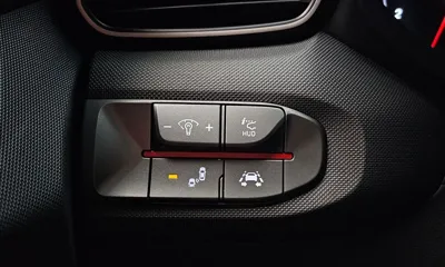 Hyundai Veloster 2019, 53070 км, за 8334.96 USD - фото 20